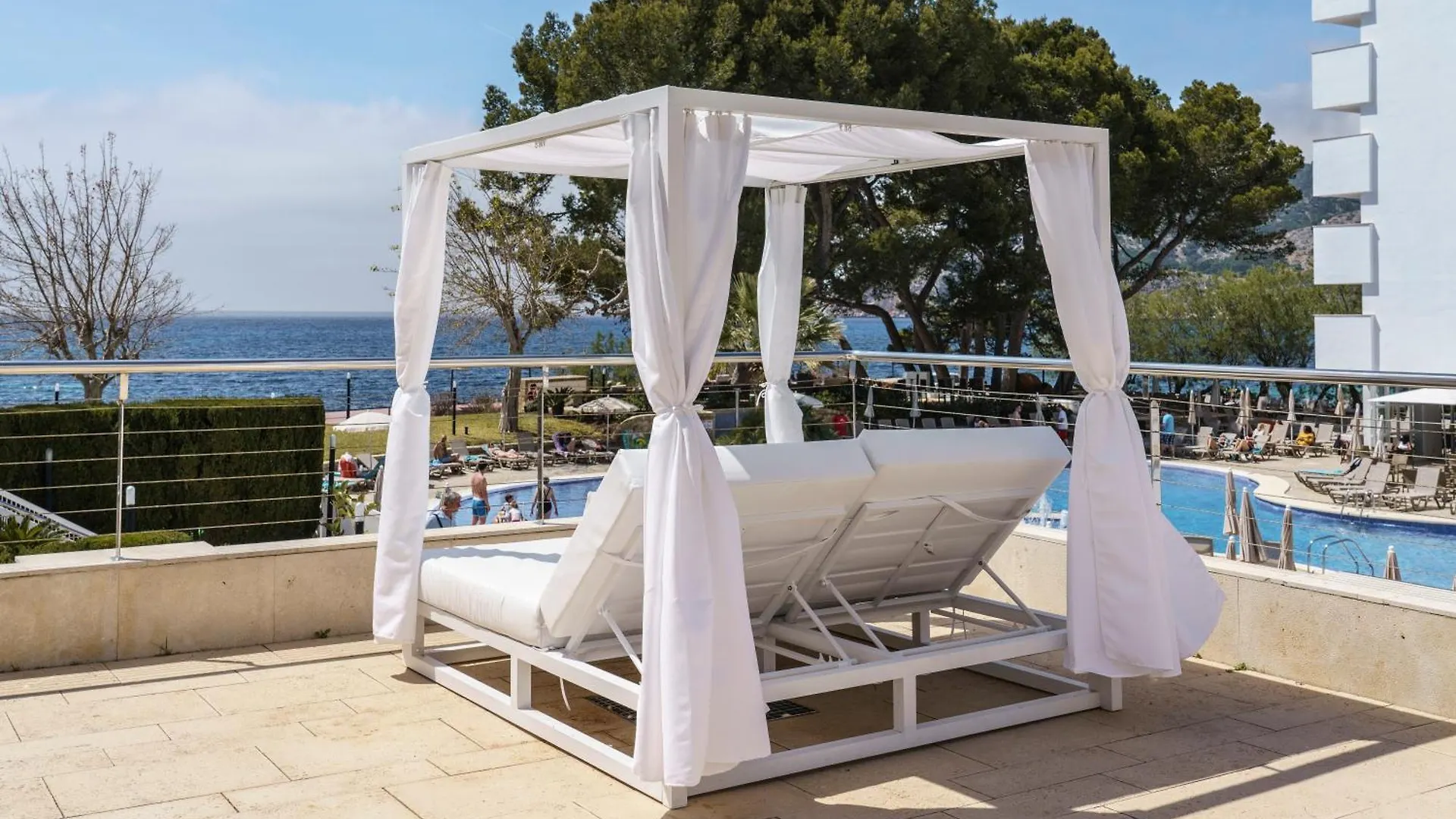 Alua Gran Camp De Mar Hotel